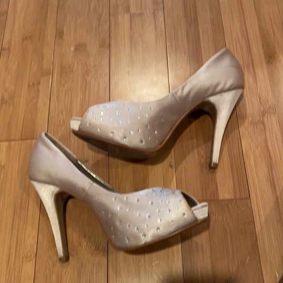 Lulu Townsend Rhinestone Open Toe Heel - Picture 3 of 4